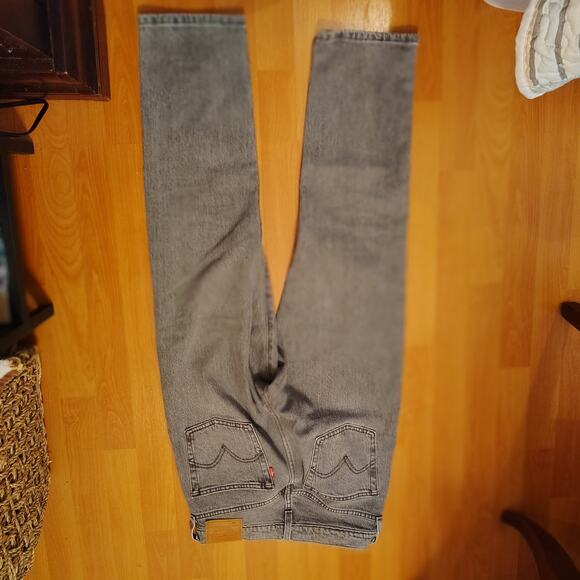 Levi’s 501 Premium – Faded Black/Dark Gray – 27x28 - Picture 2 of 9